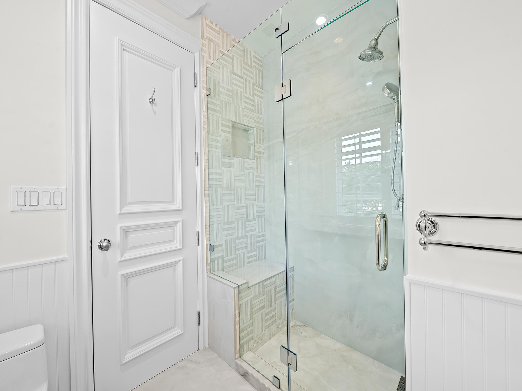 2856 NE 25th Fort Lauderdale, FL 33305