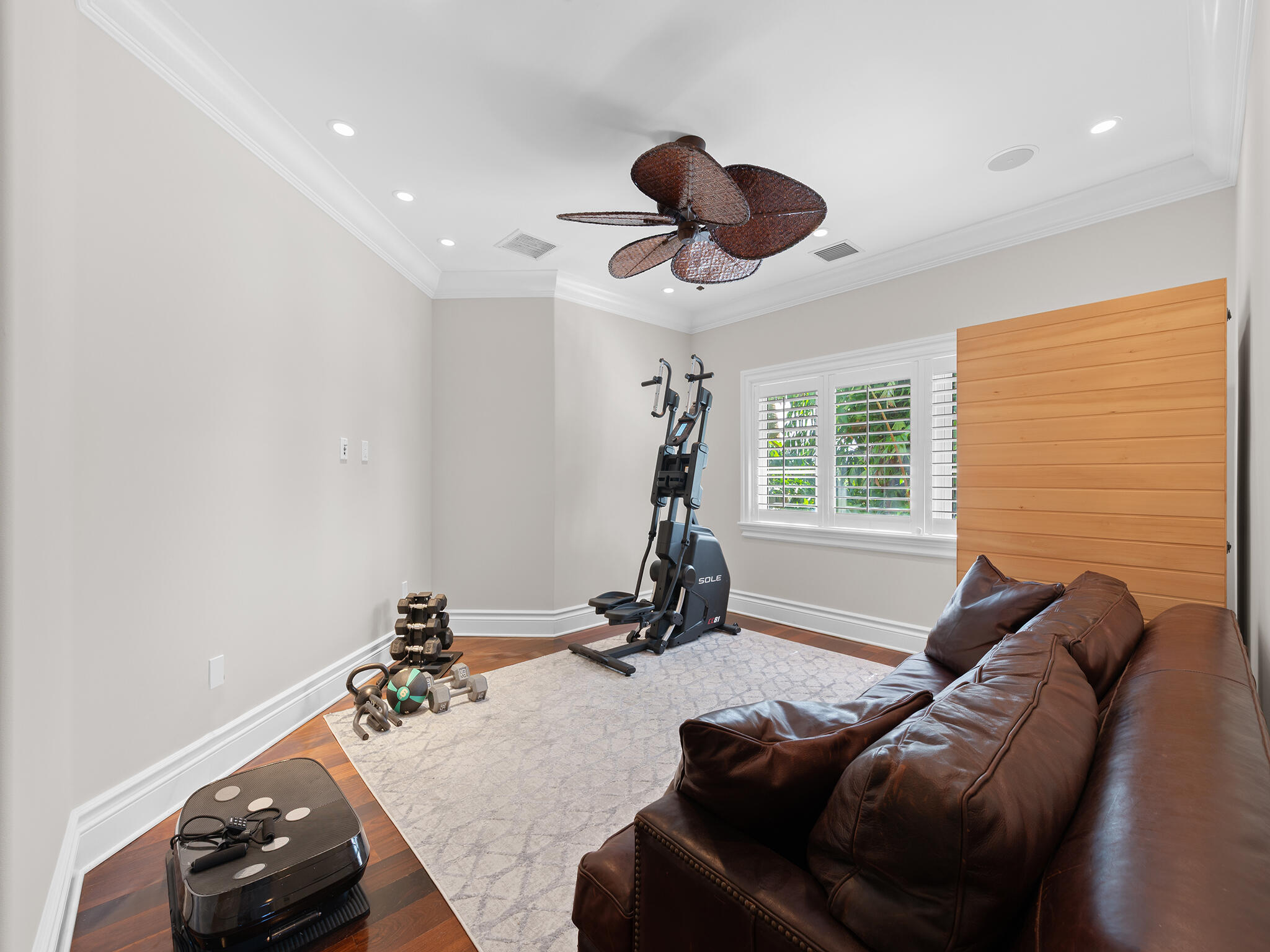 2856 NE 25th Fort Lauderdale, FL 33305