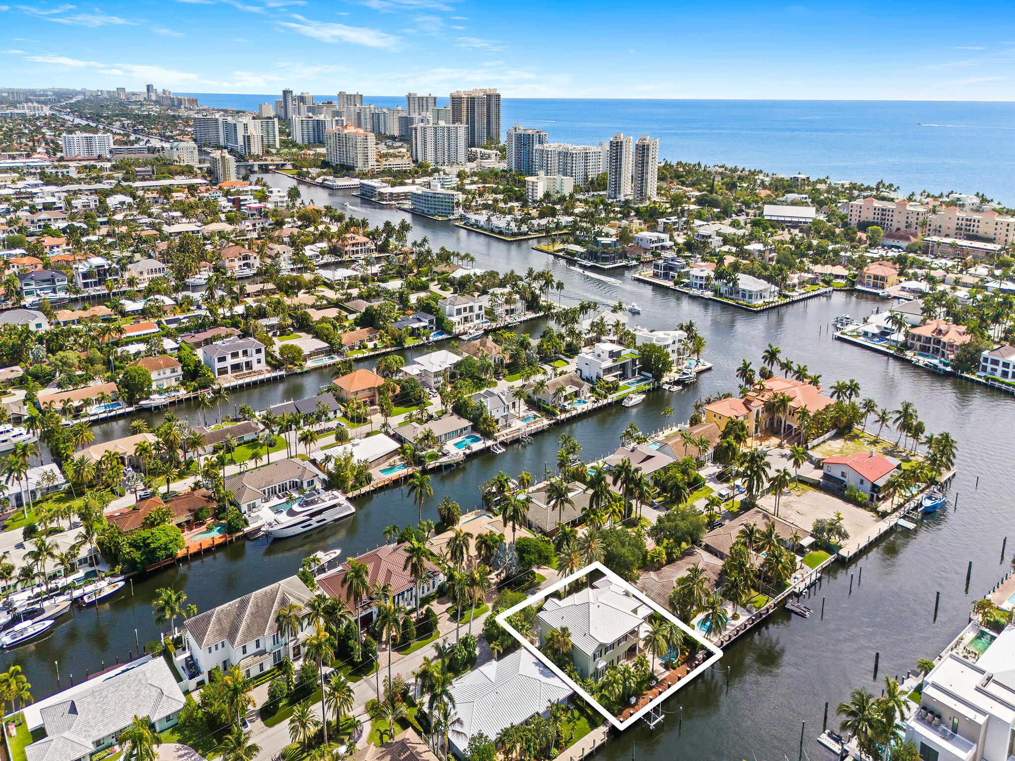 2856 NE 25th Fort Lauderdale, FL 33305