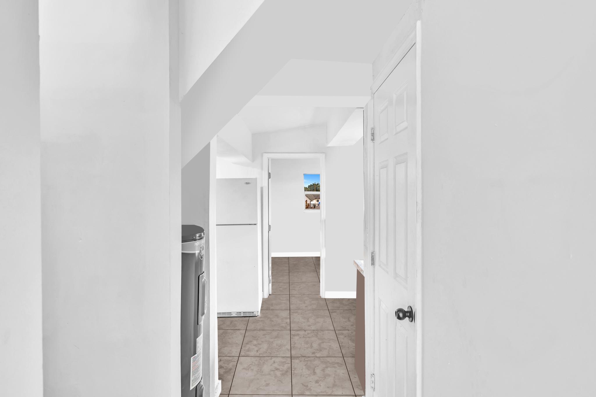 1713 NW 76th Miami, FL 33147