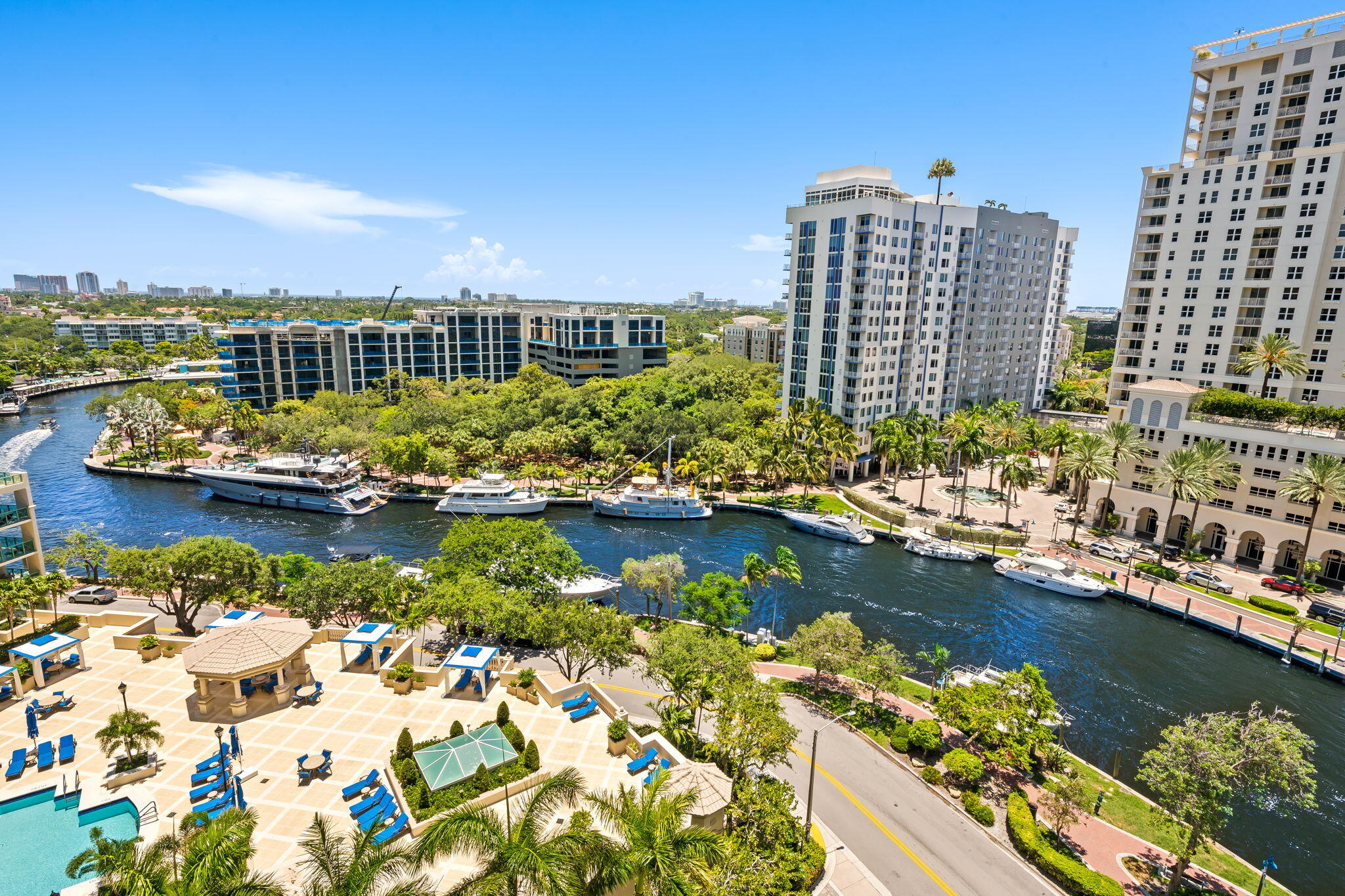 347 N New Riv Dr #1202
