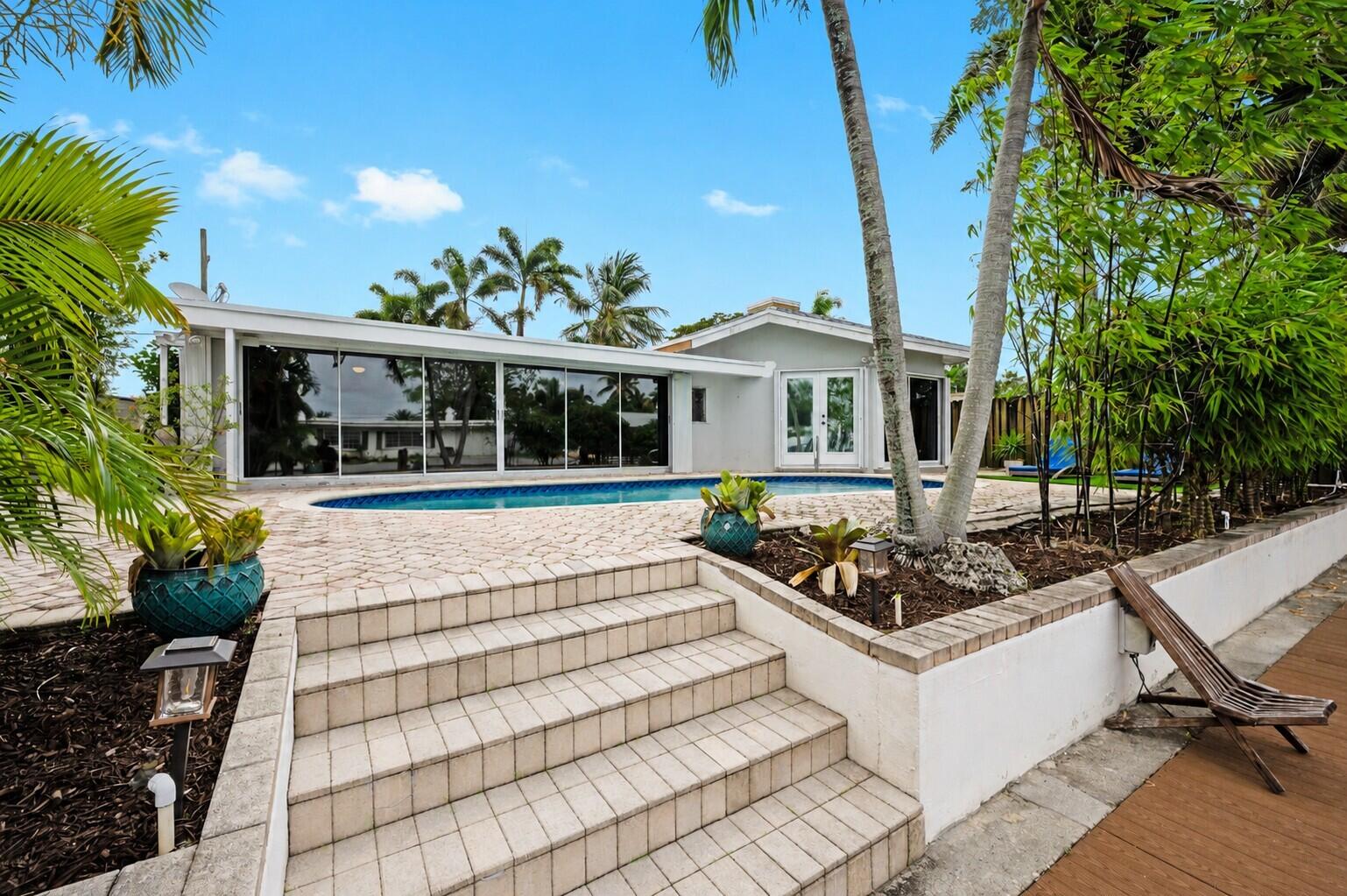 2625 Gulfstream Fort Lauderdale, FL 33312