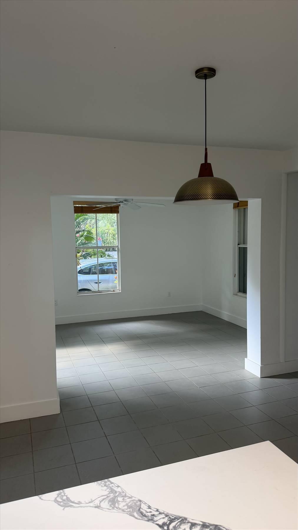3611 SW 37th #19 Coconut Grove, FL 33133