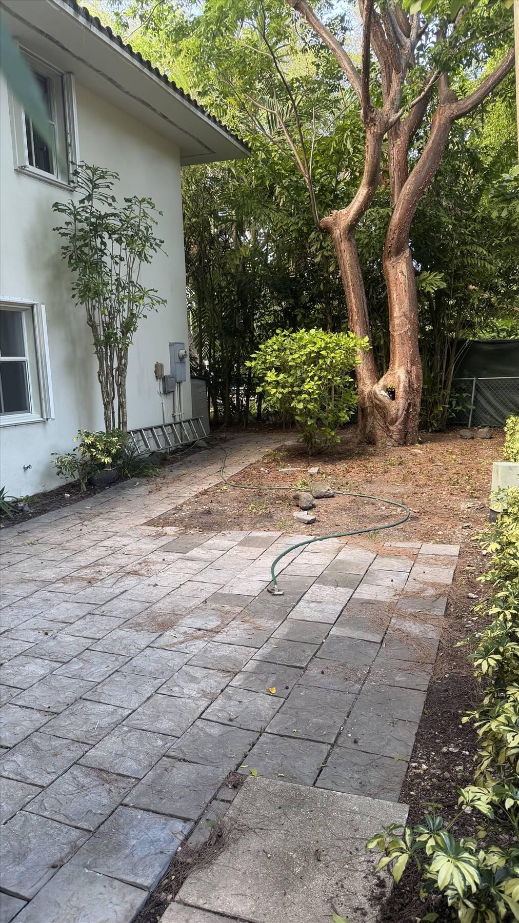 3611 SW 37th #19 Coconut Grove, FL 33133