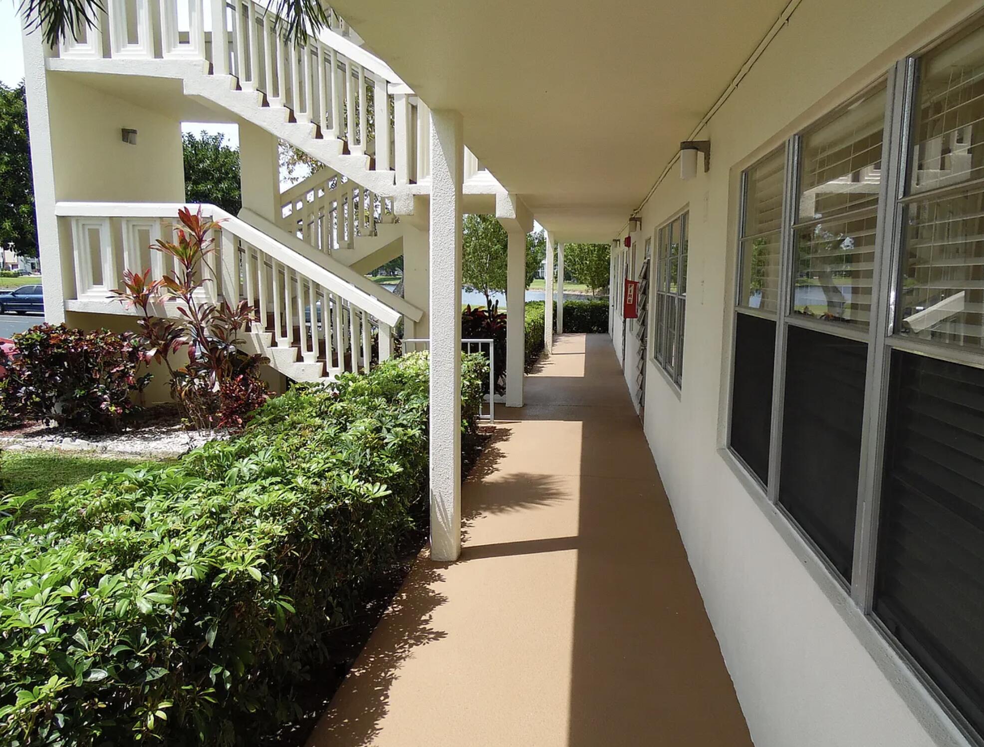 1037 Cambridge B