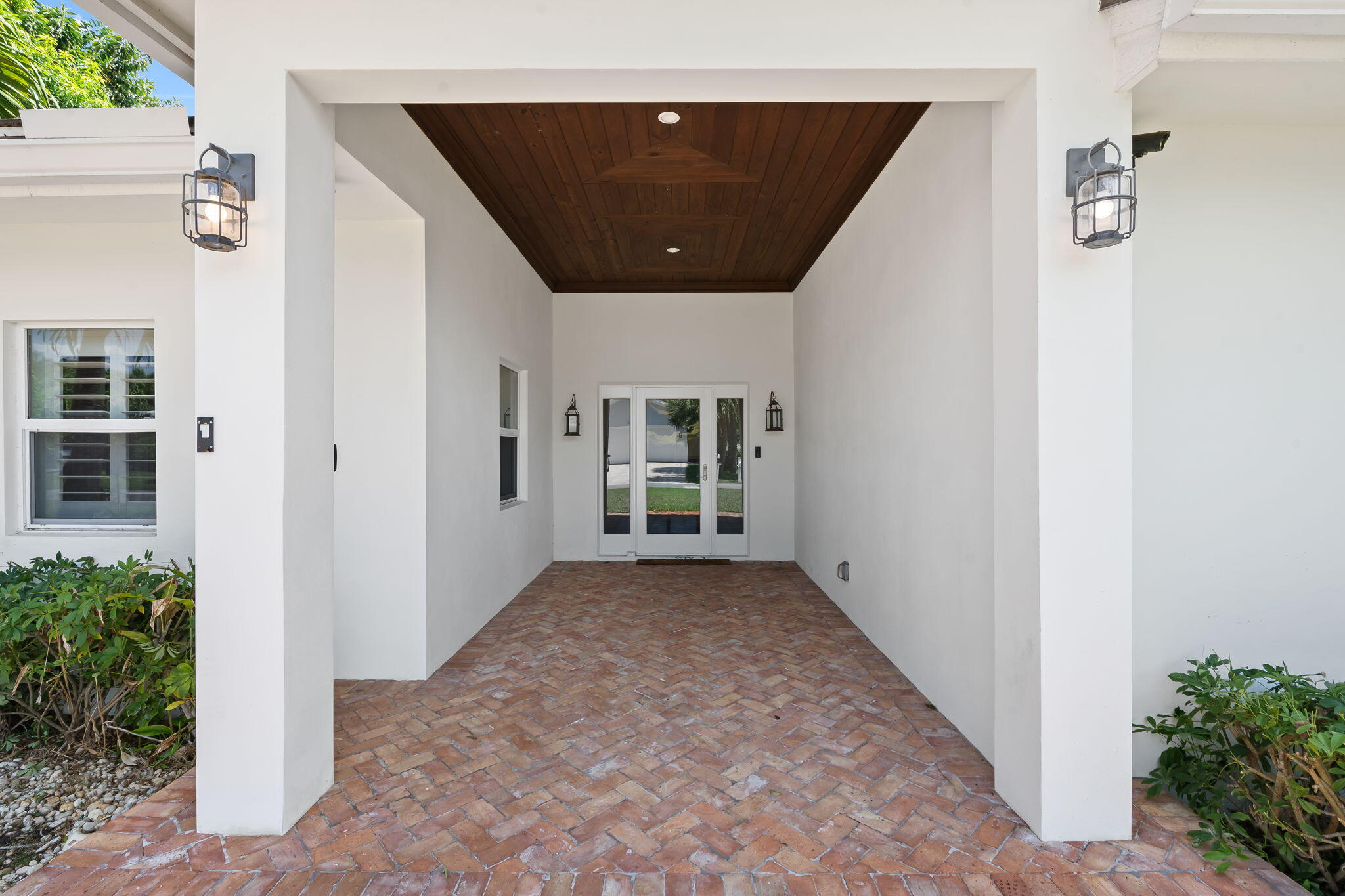 3206 Leigh Pompano Beach, FL 33062