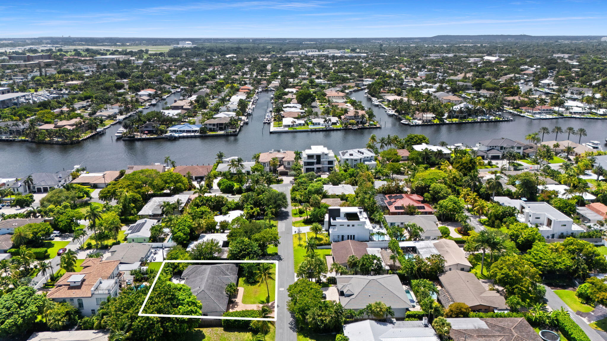 3206 Leigh Pompano Beach, FL 33062