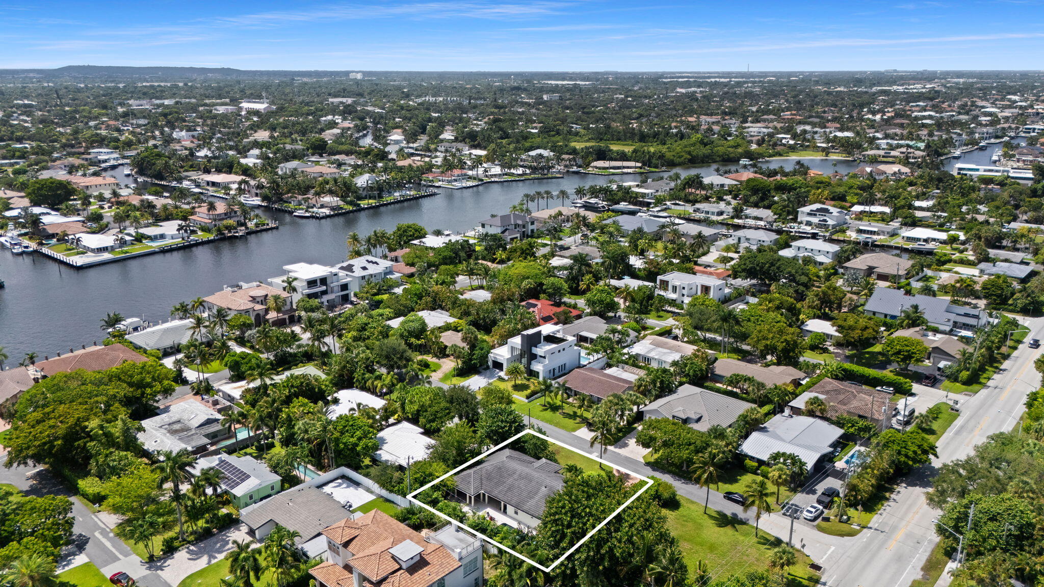 3206 Leigh Pompano Beach, FL 33062