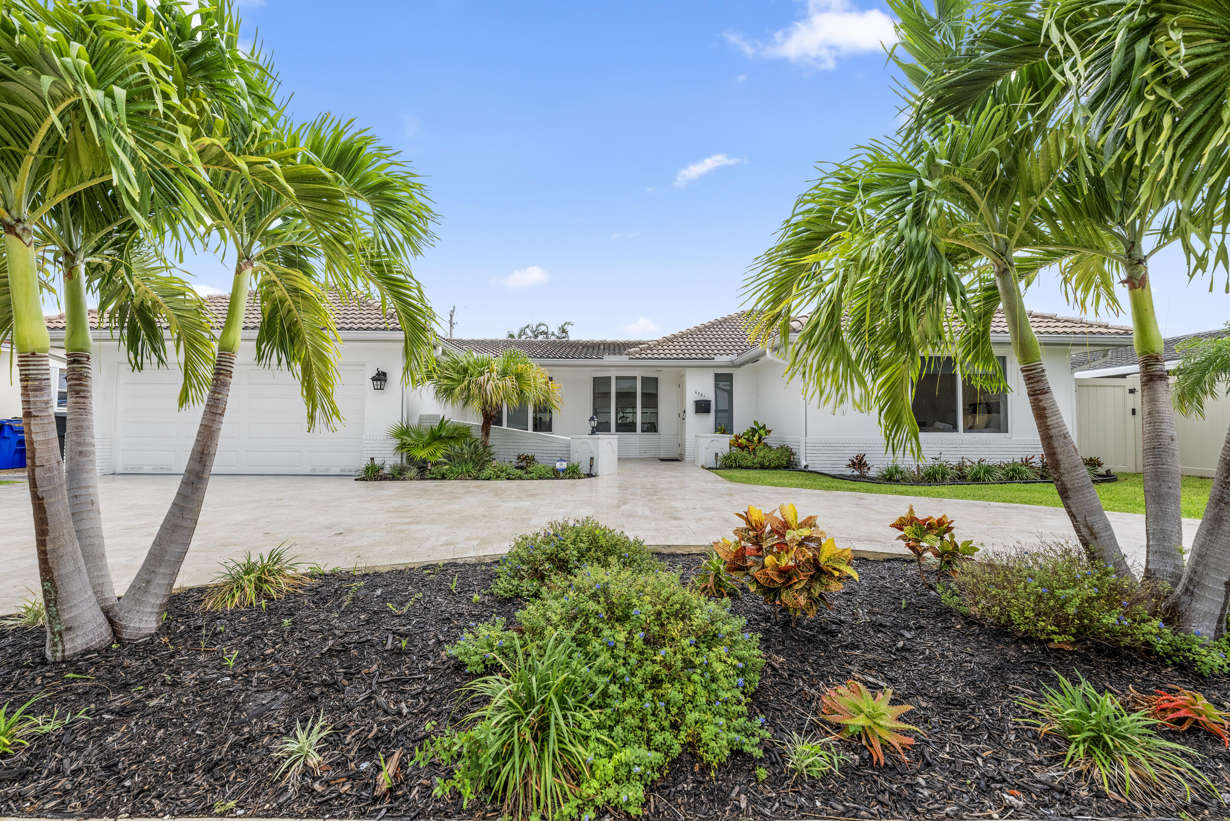 6351 NE 22nd