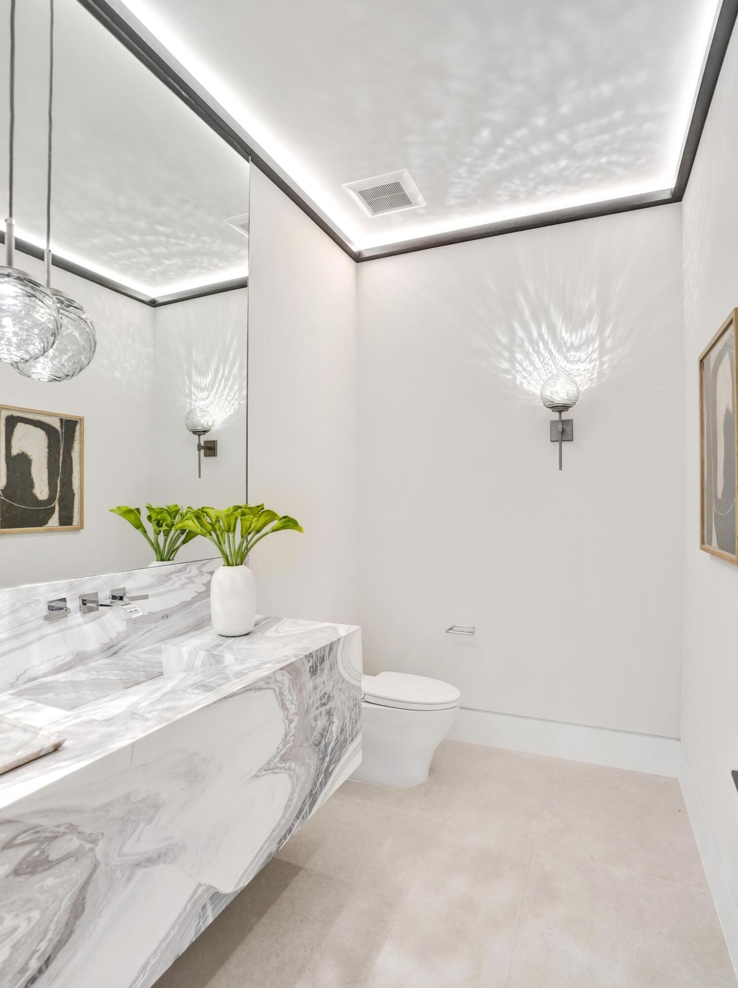 23 Isla Bahia Fort Lauderdale, FL 33316
