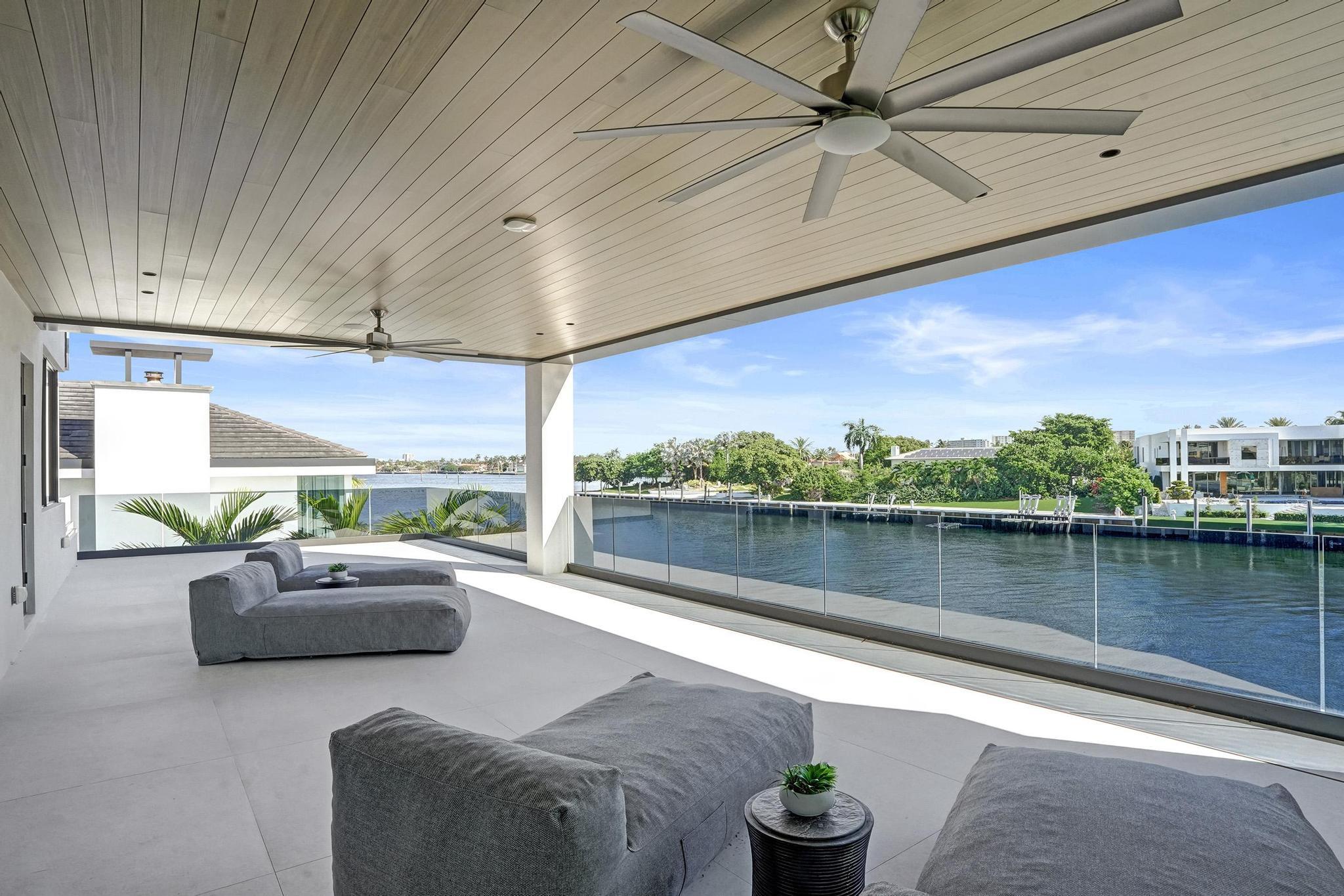 23 Isla Bahia Fort Lauderdale, FL 33316