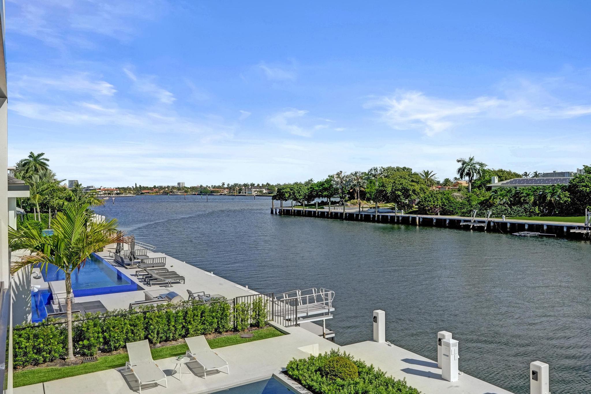23 Isla Bahia Fort Lauderdale, FL 33316