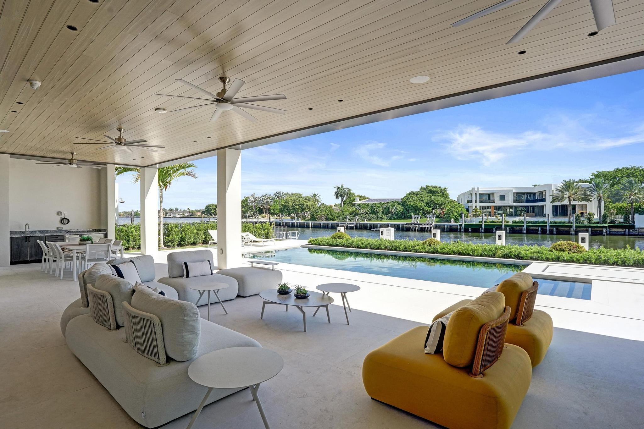 23 Isla Bahia Fort Lauderdale, FL 33316