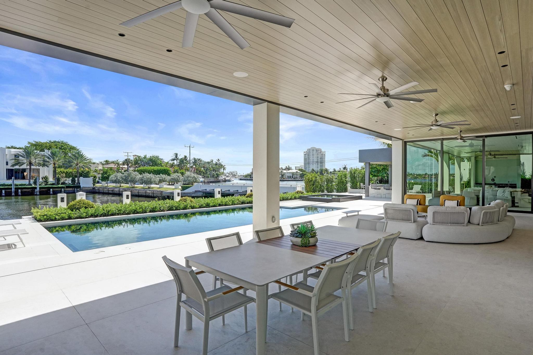 23 Isla Bahia Fort Lauderdale, FL 33316