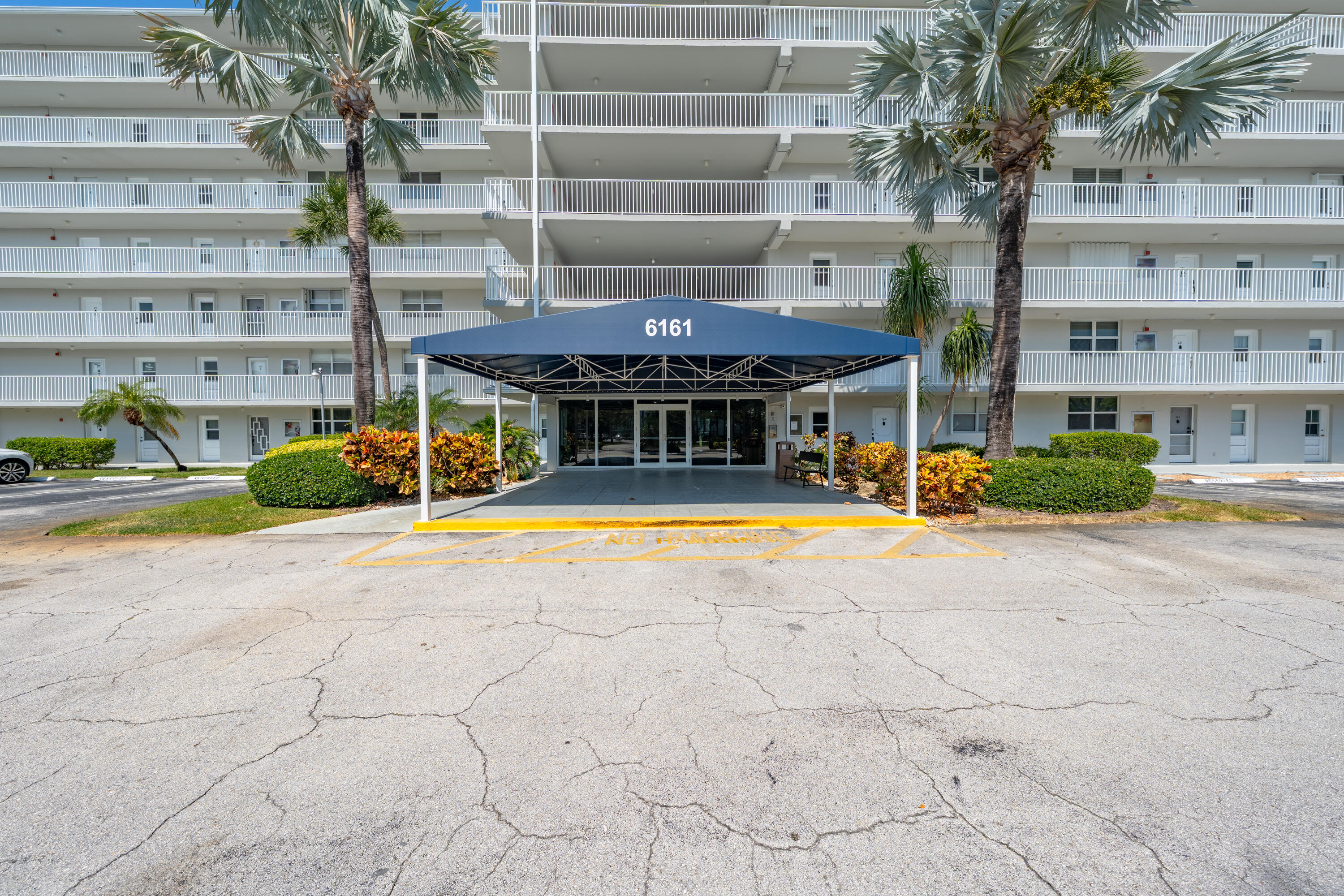 6161 NW 2nd Ave #525