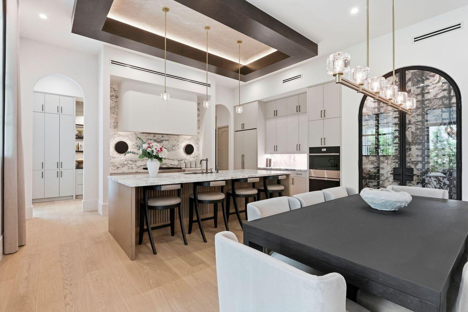 232 Linda Ln West Palm Beach, FL 33405