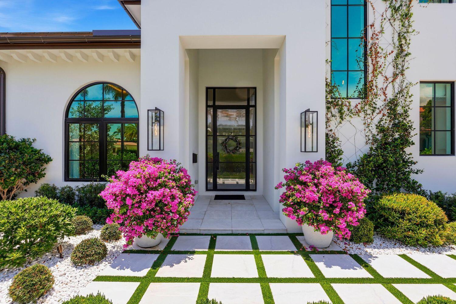 232 Linda Ln West Palm Beach, FL 33405