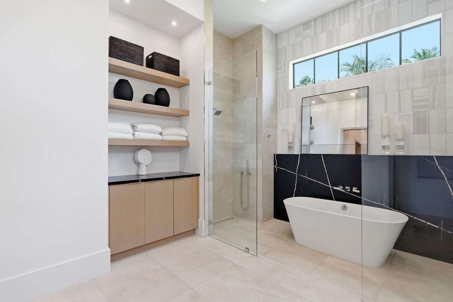 232 Linda Ln West Palm Beach, FL 33405