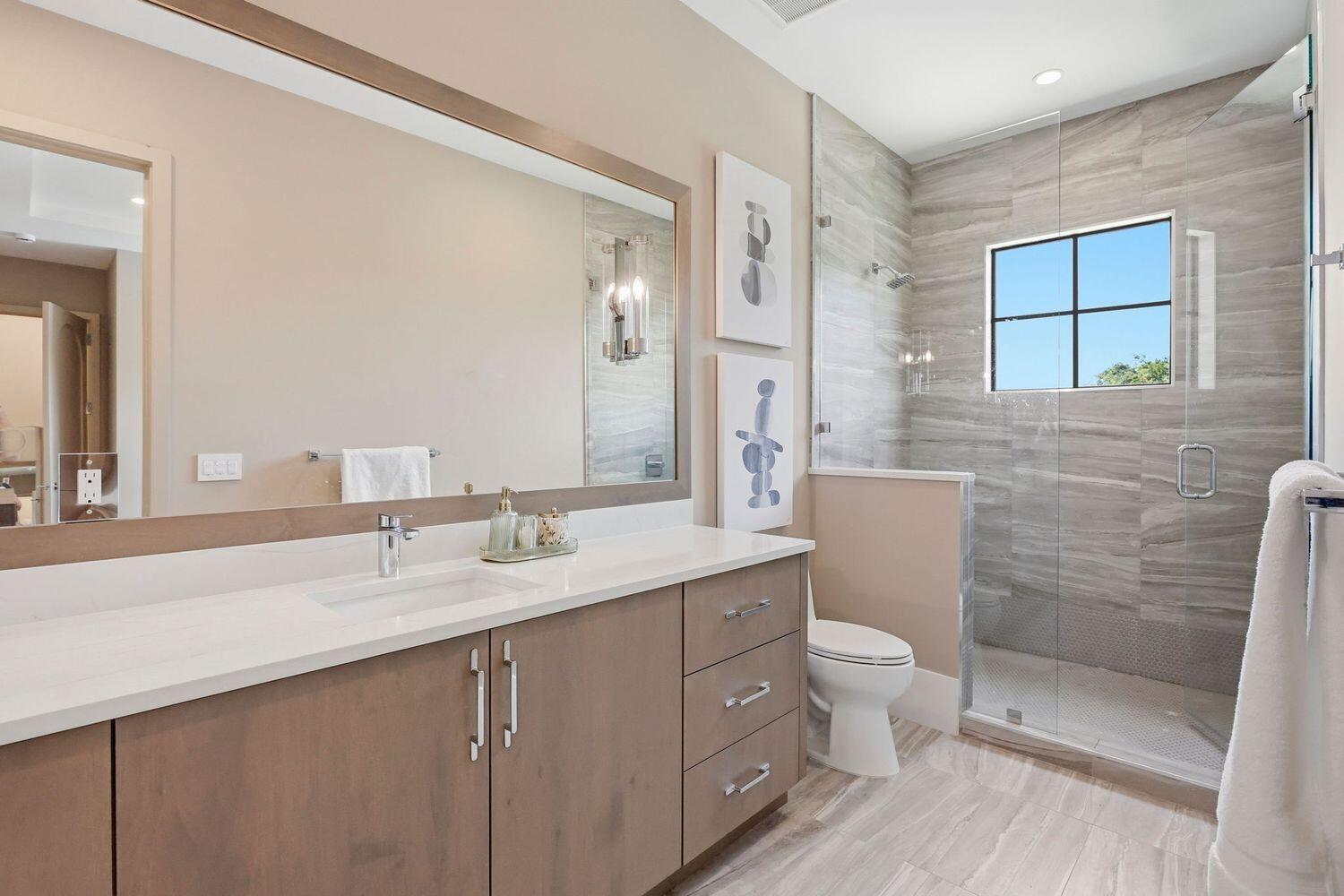 232 Linda Ln West Palm Beach, FL 33405