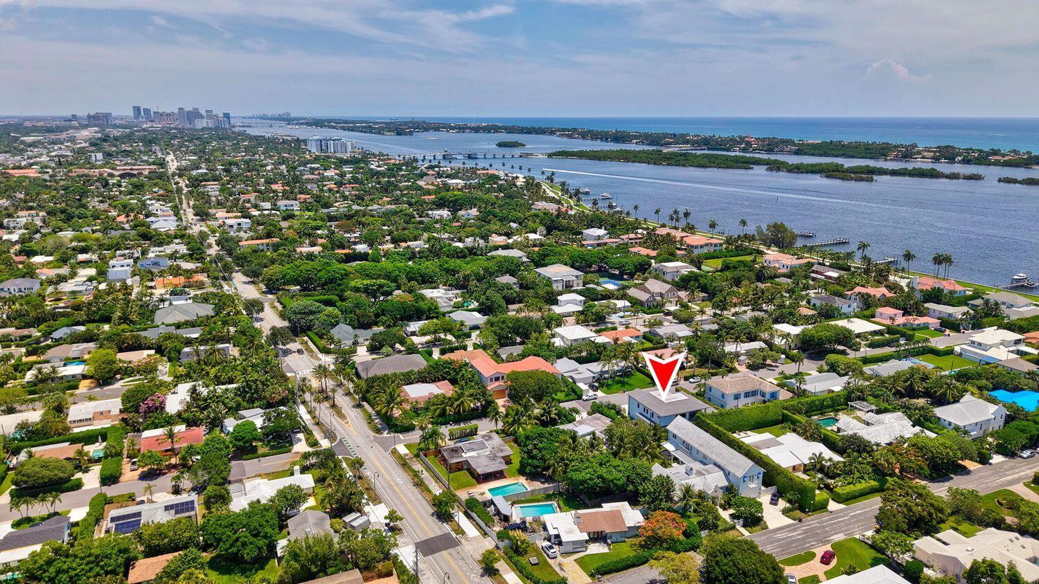 232 Linda Ln West Palm Beach, FL 33405