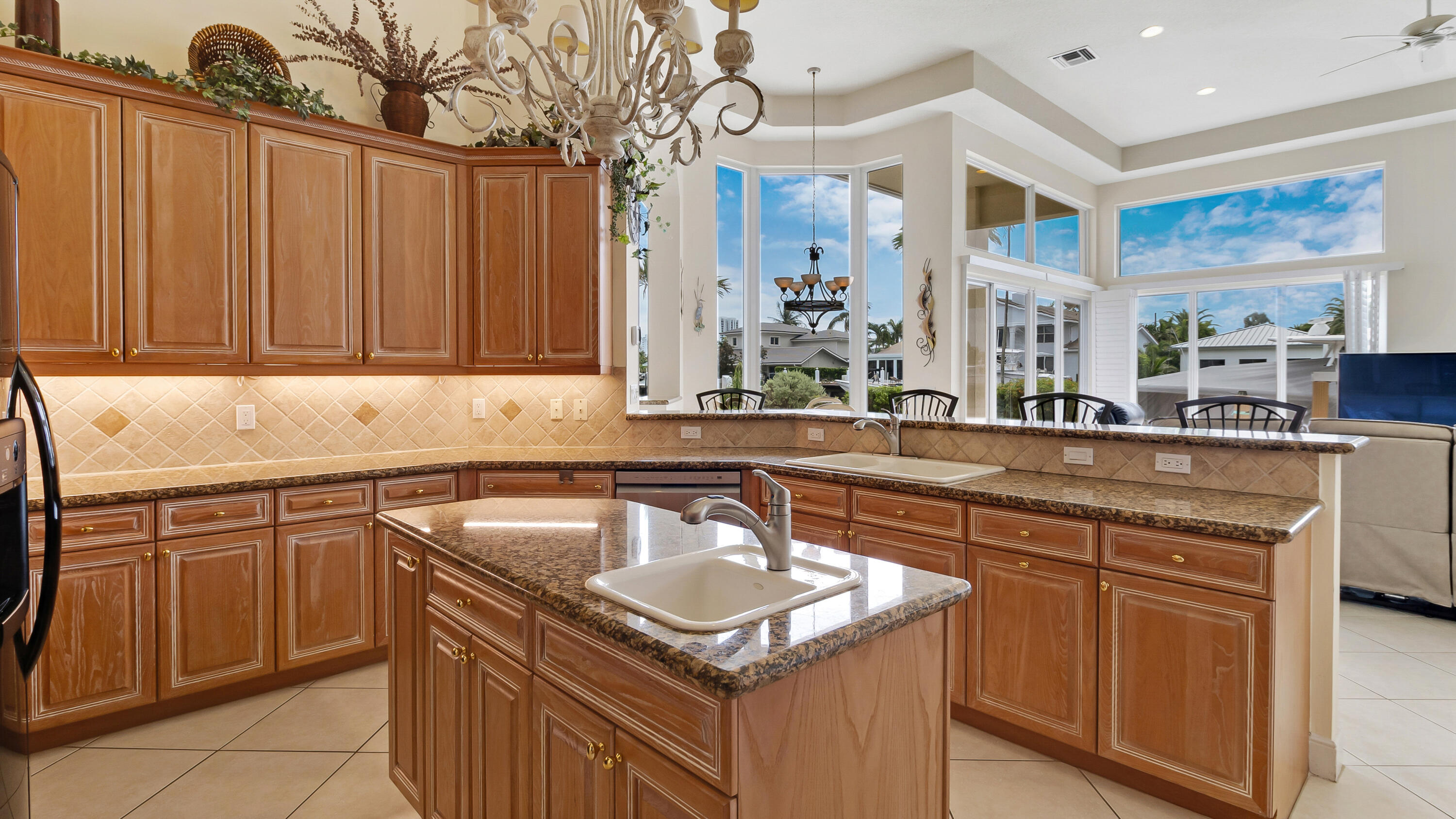 2761 SE 9th St Pompano Beach, FL 33062