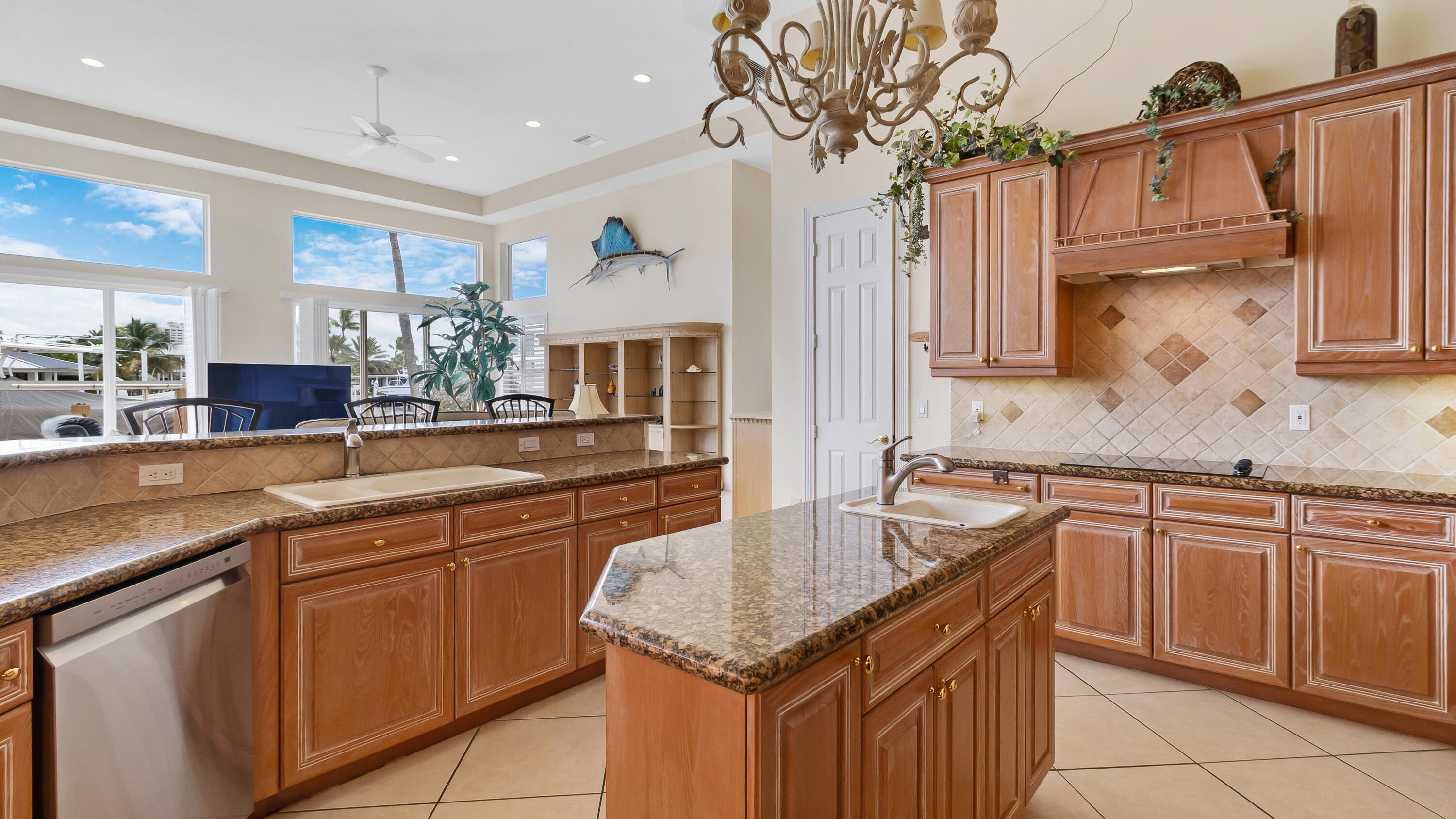 2761 SE 9th St Pompano Beach, FL 33062