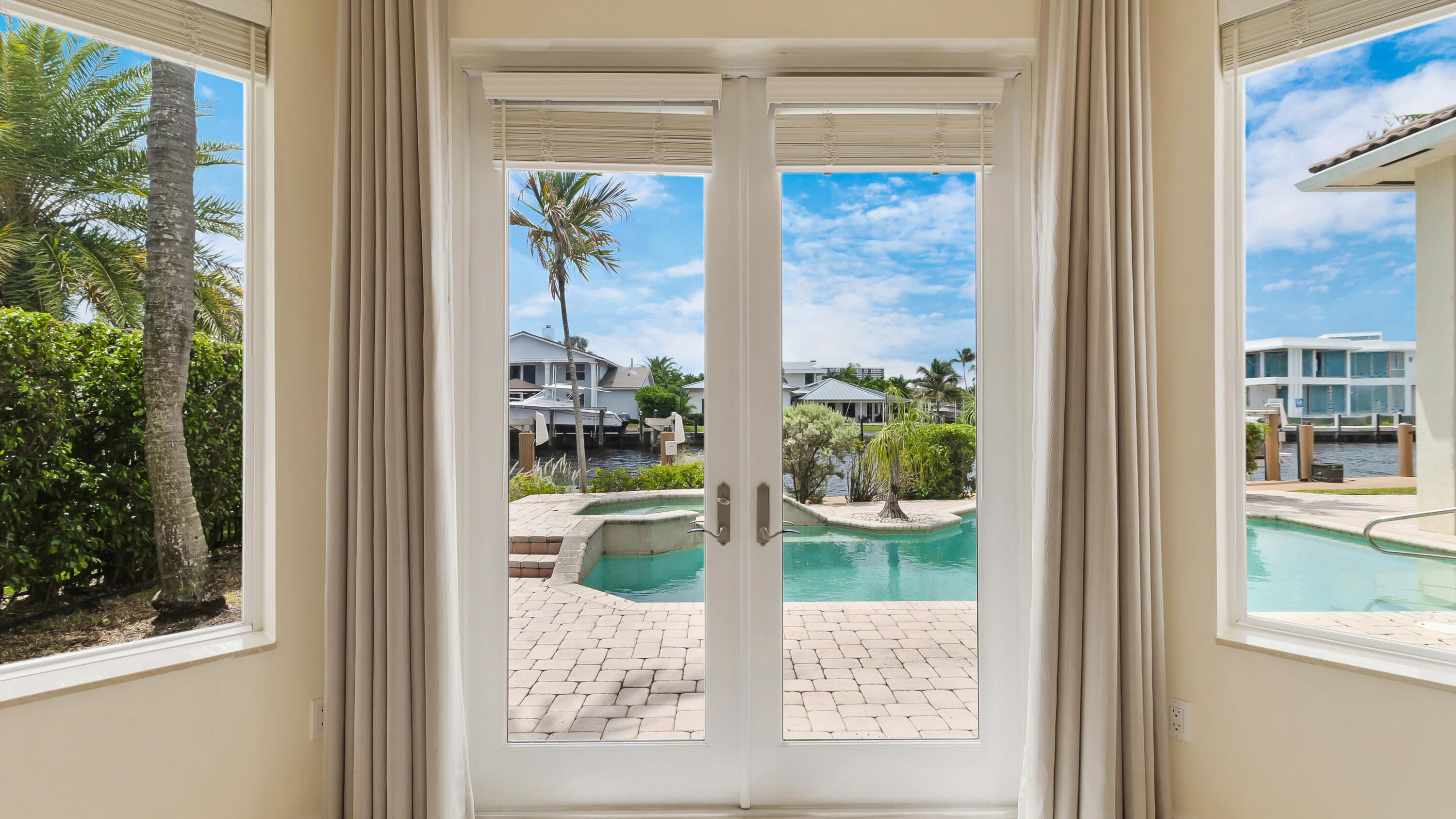 2761 SE 9th St Pompano Beach, FL 33062