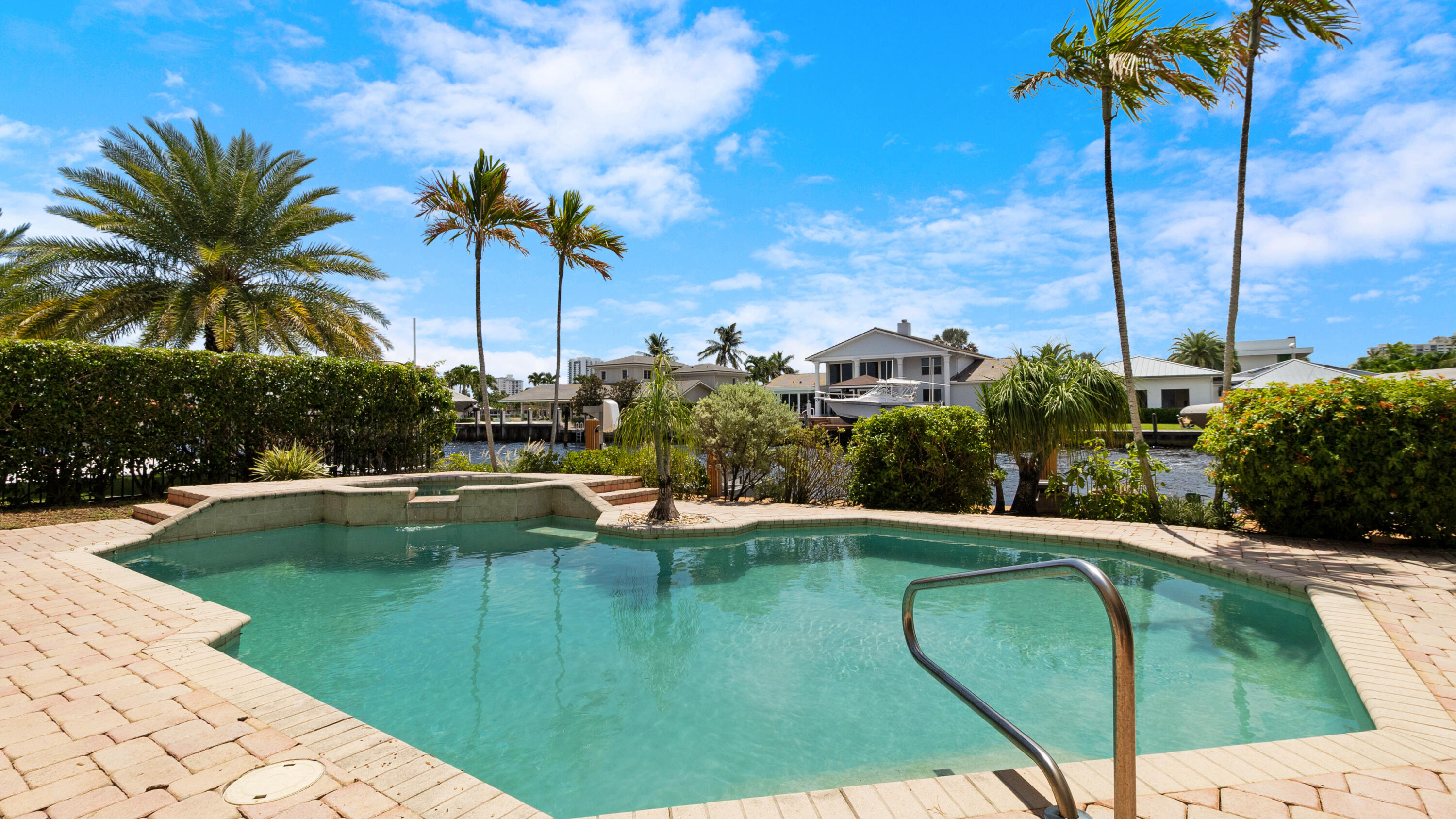 2761 SE 9th St Pompano Beach, FL 33062