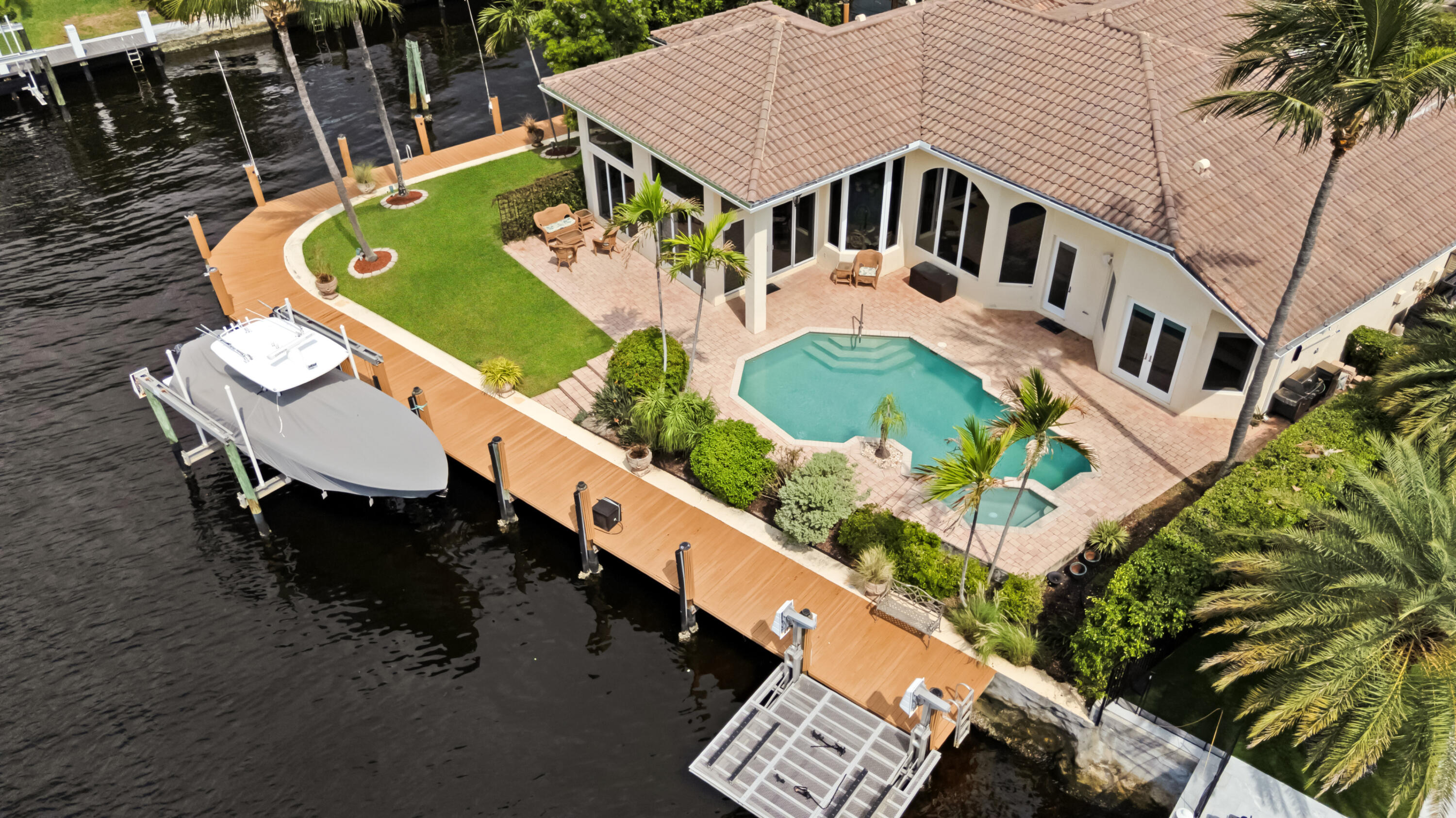 2761 SE 9th St Pompano Beach, FL 33062