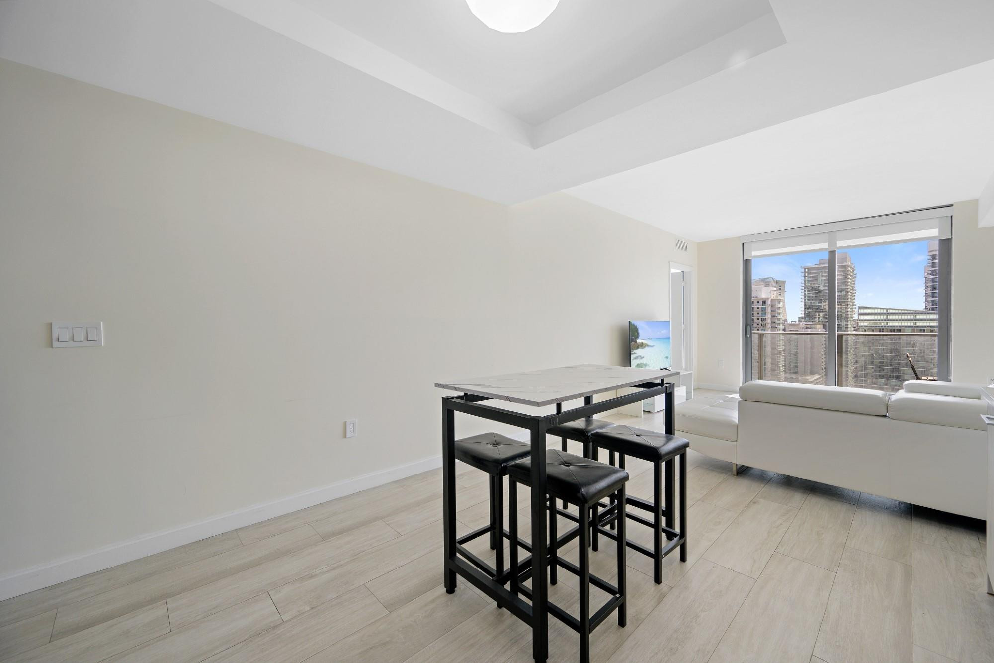 image Brickell Heights West10