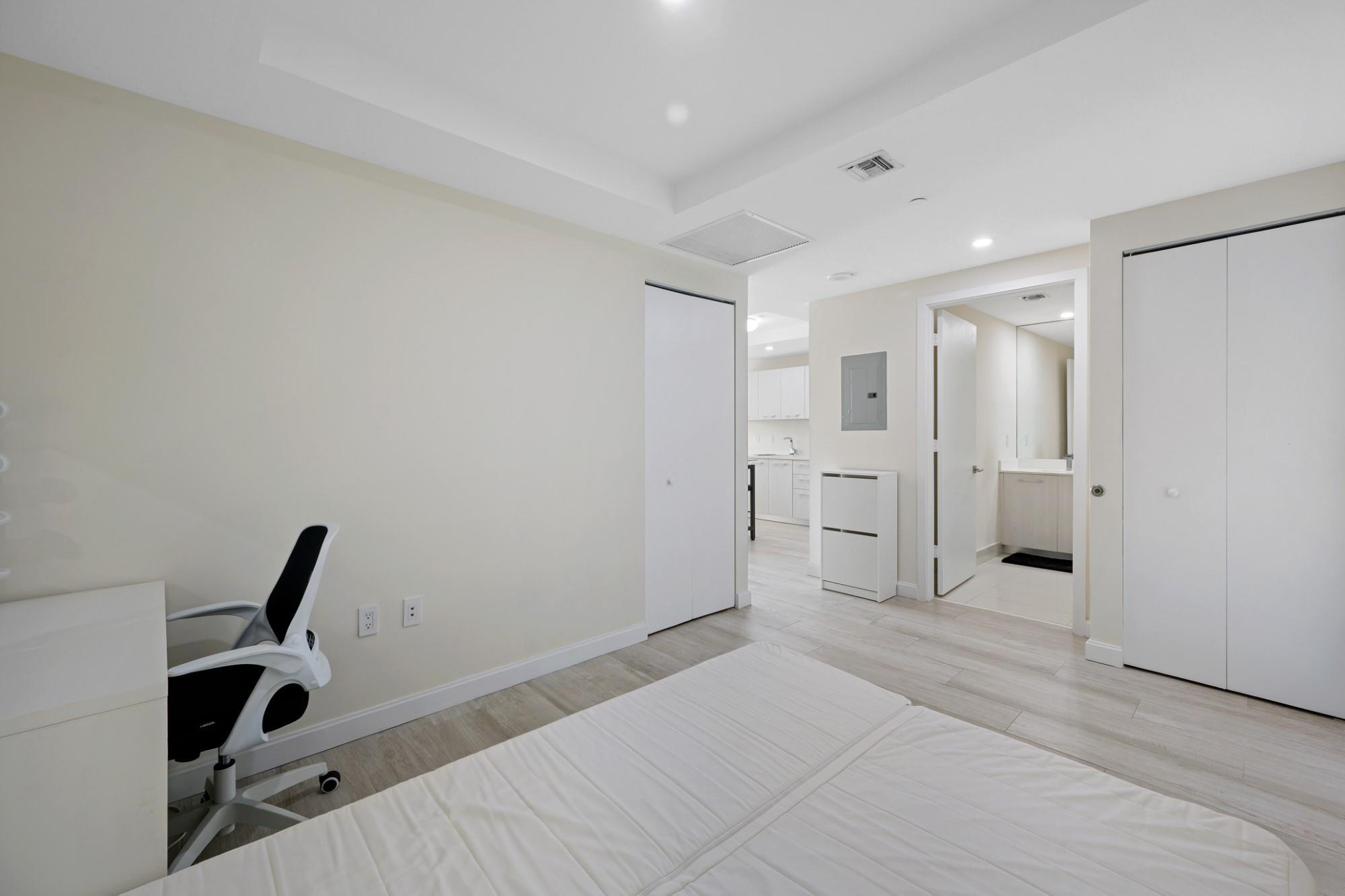 image Brickell Heights West13