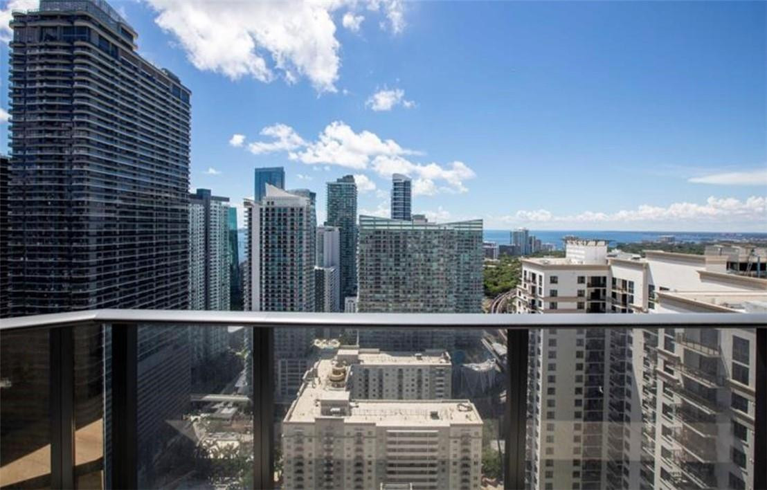 image Brickell Heights West25