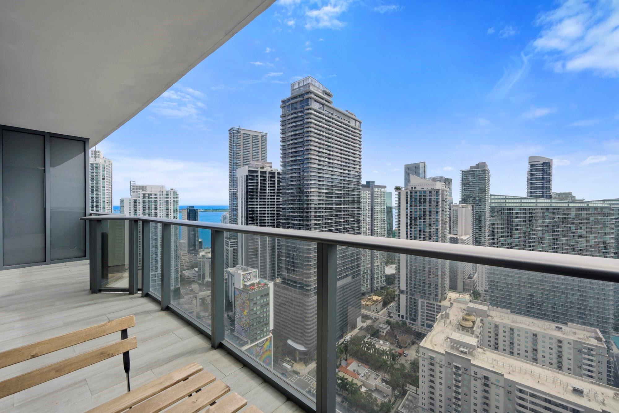 image Brickell Heights West4
