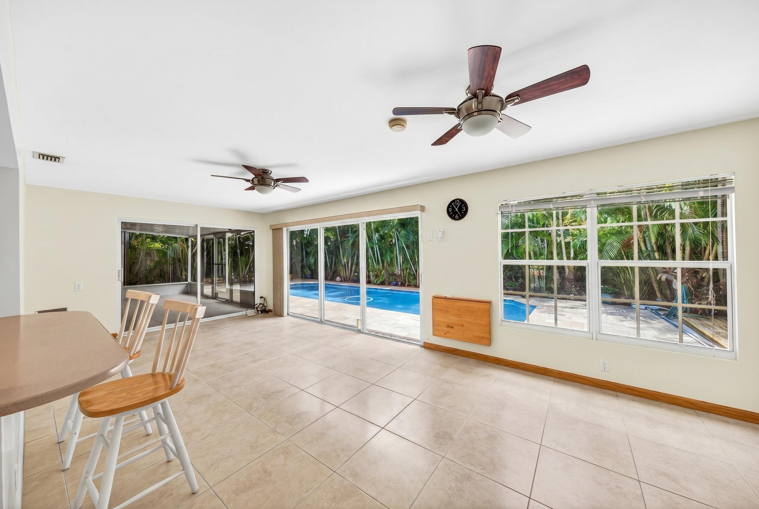 1540 NE 40th St Oakland Park, FL 33334