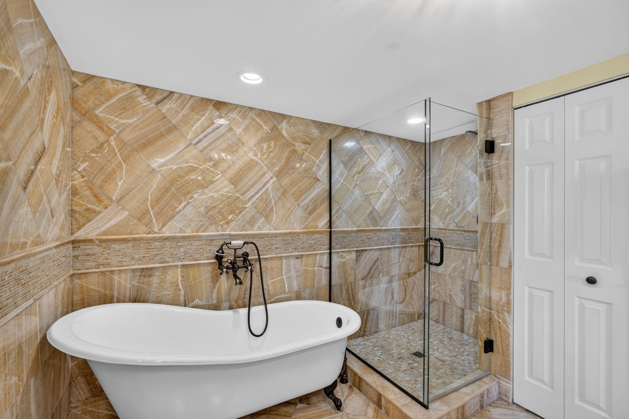 5280 N Ocean Dr #12B Riviera Beach, FL 33404