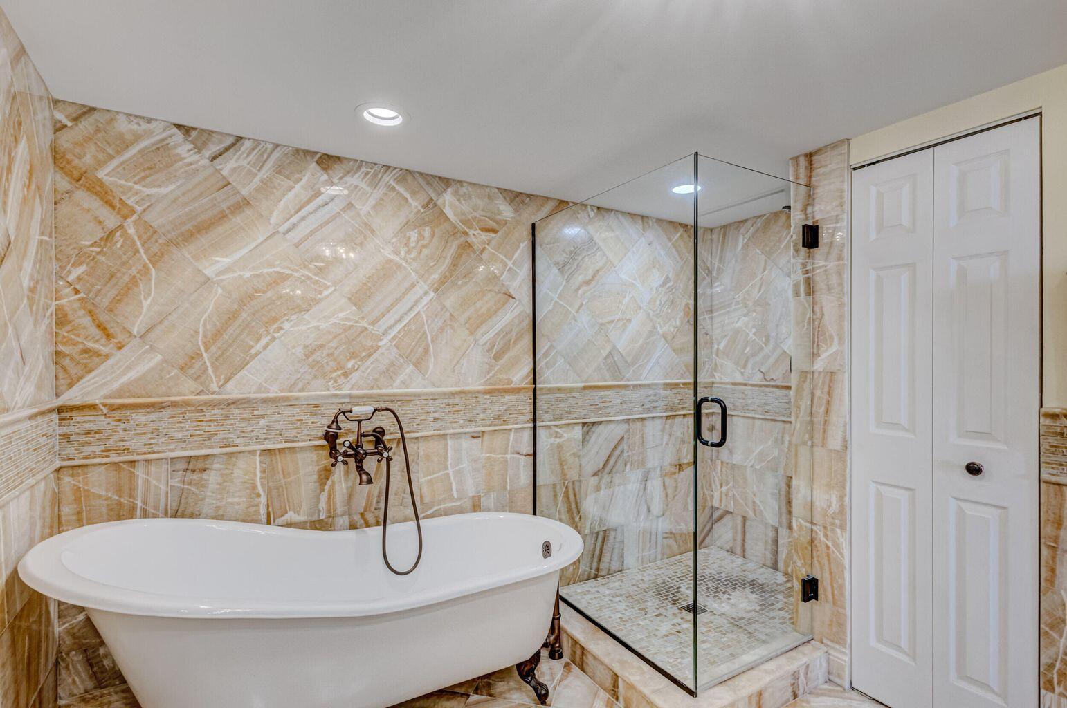 5280 N Ocean Dr #12B Riviera Beach, FL 33404