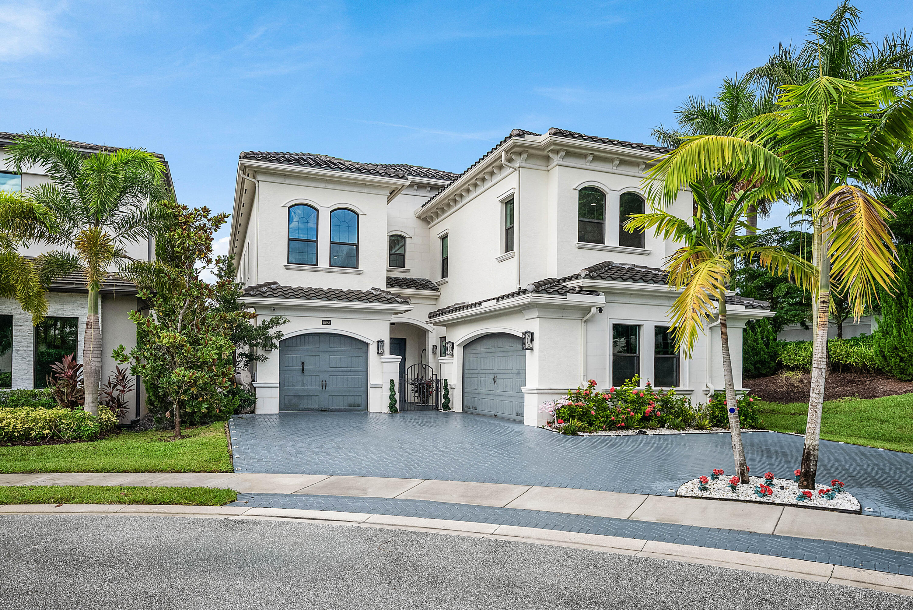 8985 Chauvet Way