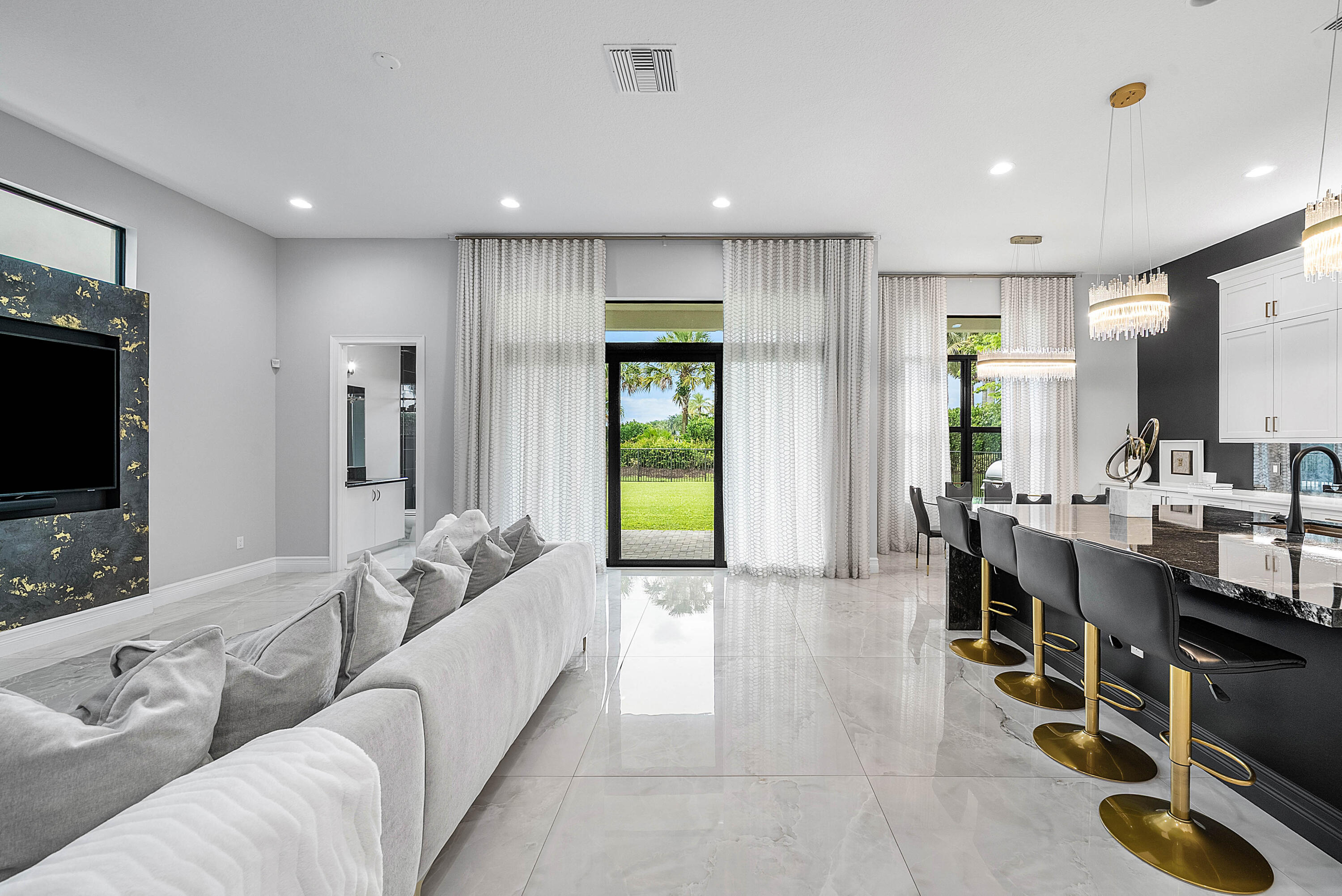 8985 Chauvet Way Boca Raton, FL 33496