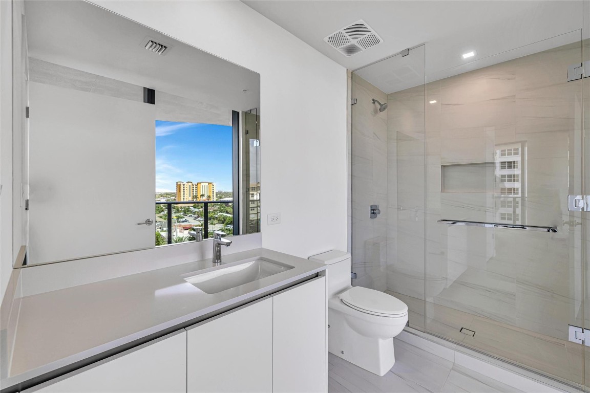 900 N Ocean #606 Pompano Beach, FL 33062