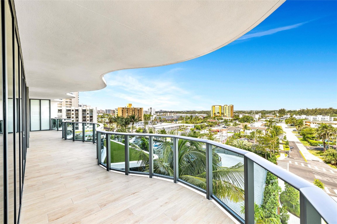 900 N Ocean #606 Pompano Beach, FL 33062