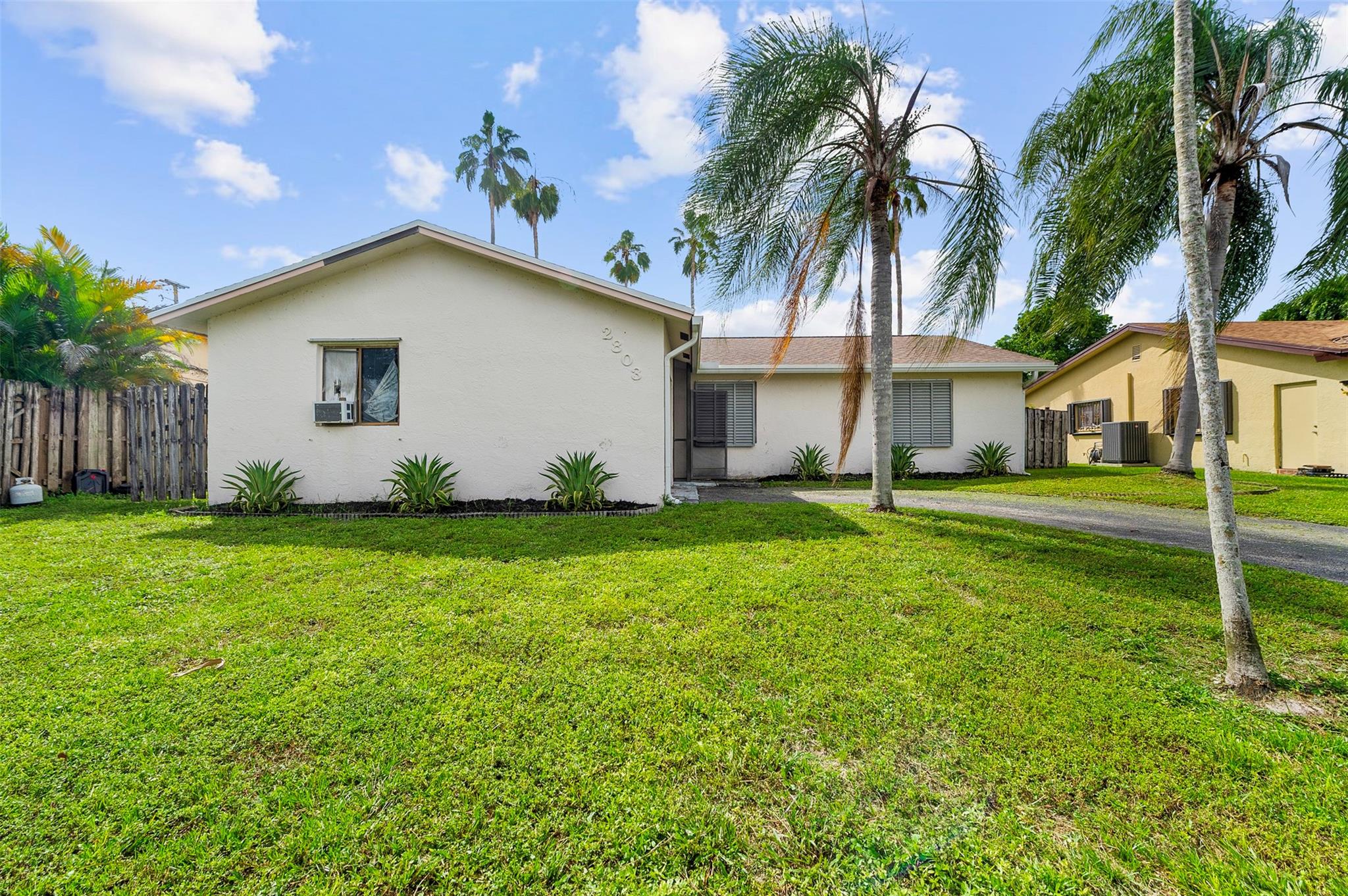 2803 NW 108th Ter