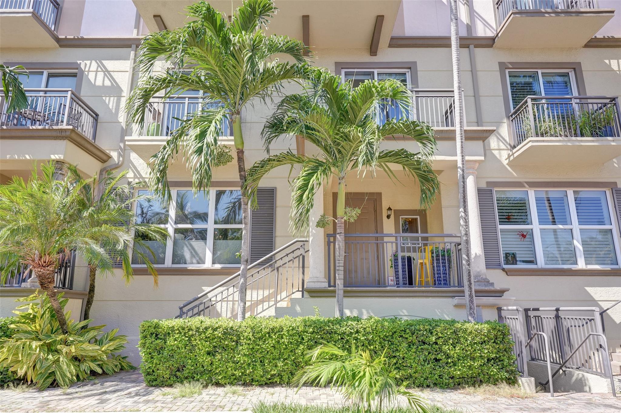 2601 NE 14th Ave #104