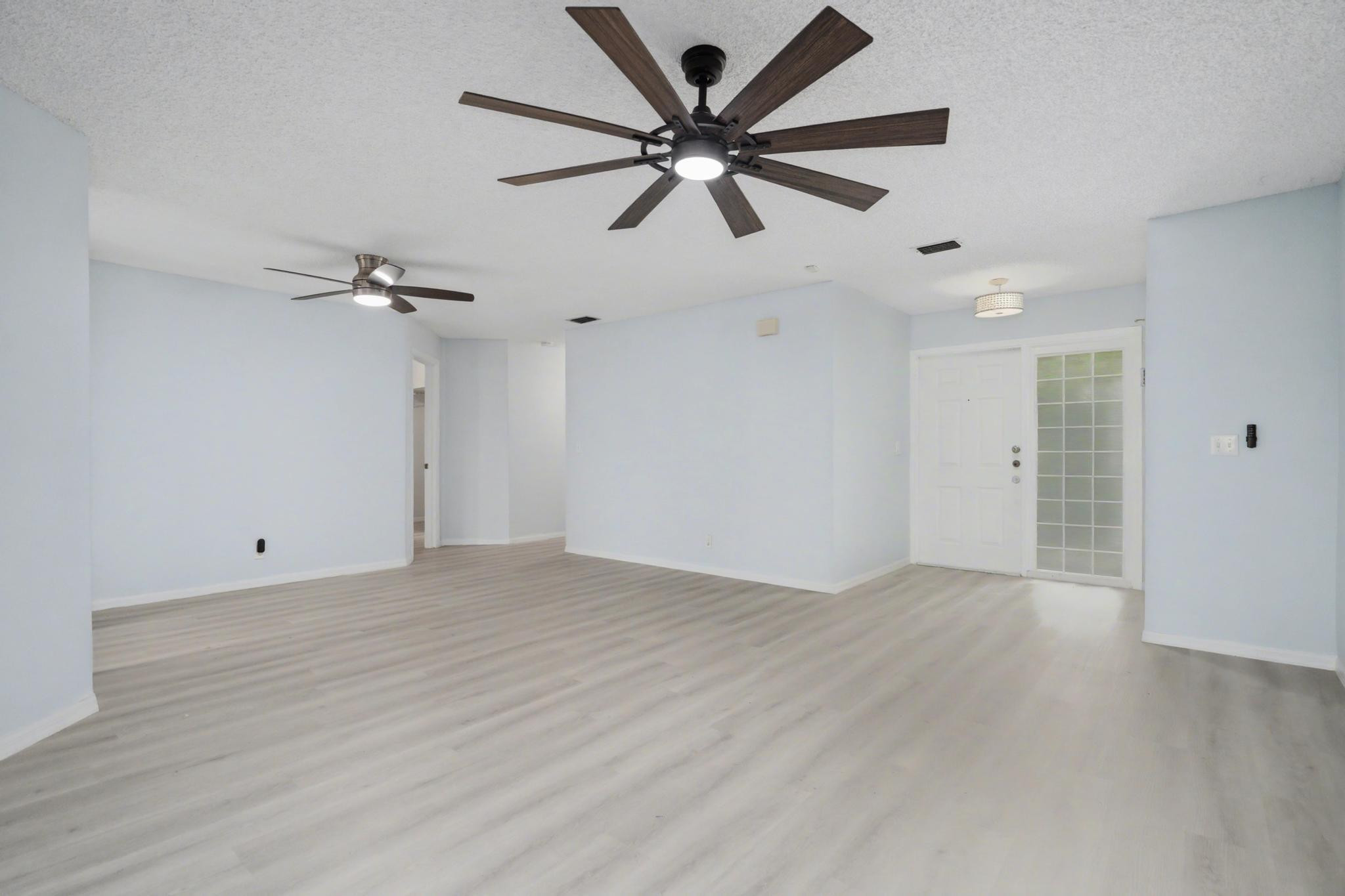 3351 Emerald Oaks Dr #103 Hollywood, FL 33021