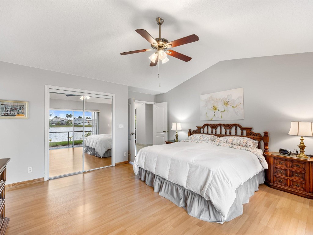 1011 NW 193rd Pembroke Pines, FL 33029