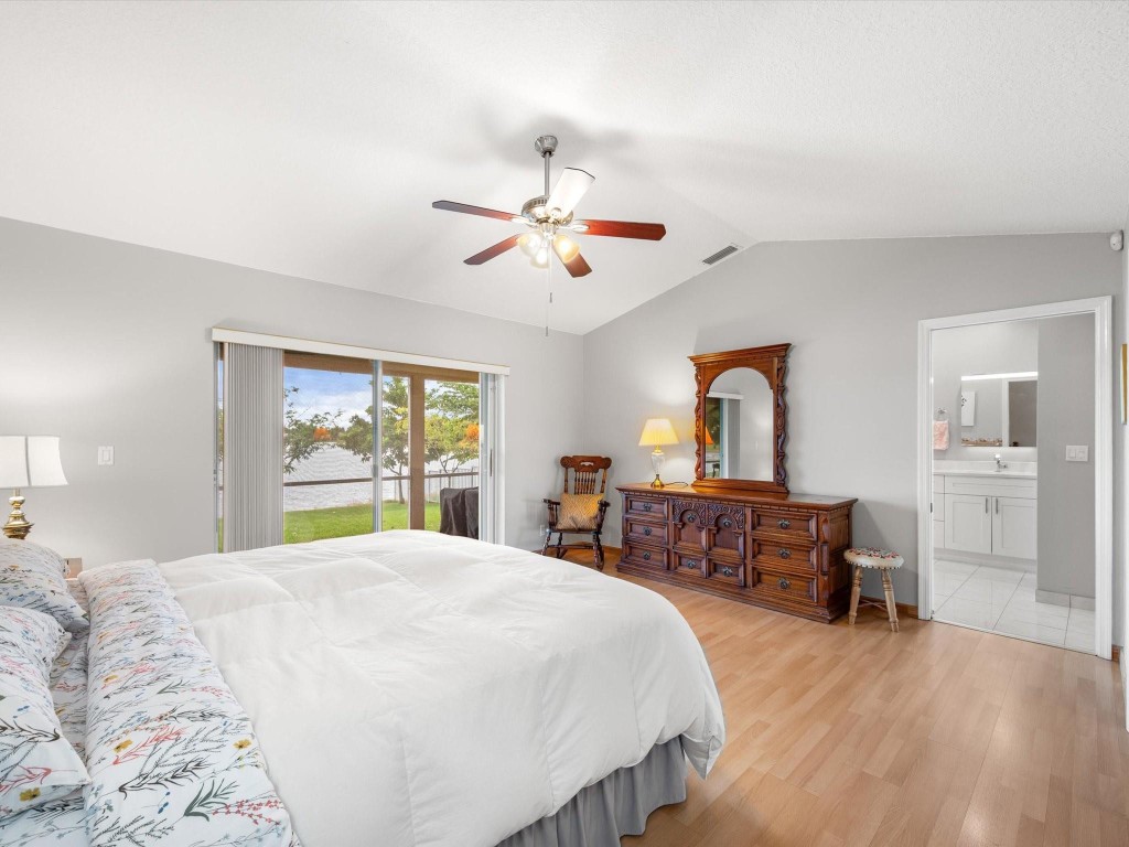 1011 NW 193rd Pembroke Pines, FL 33029