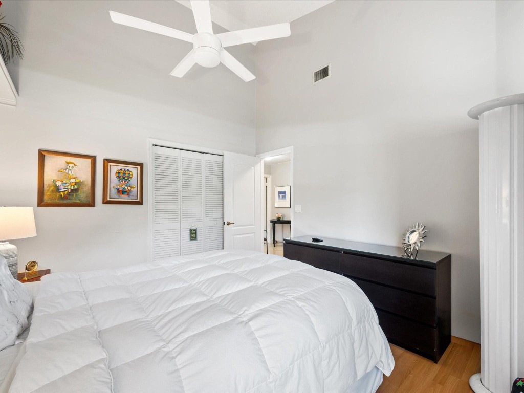 1011 NW 193rd Pembroke Pines, FL 33029