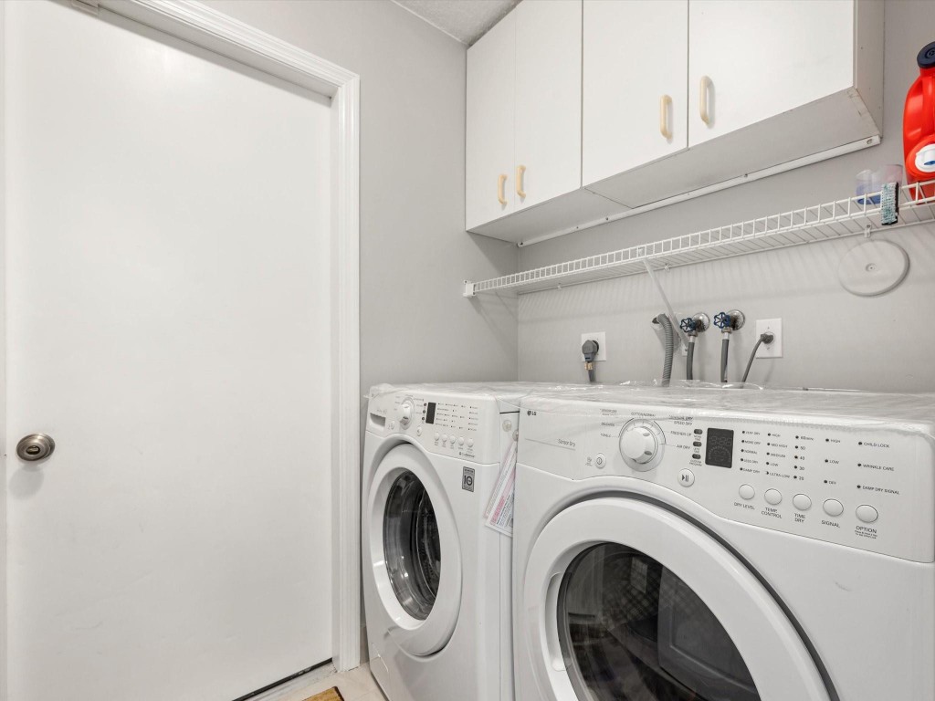 1011 NW 193rd Pembroke Pines, FL 33029