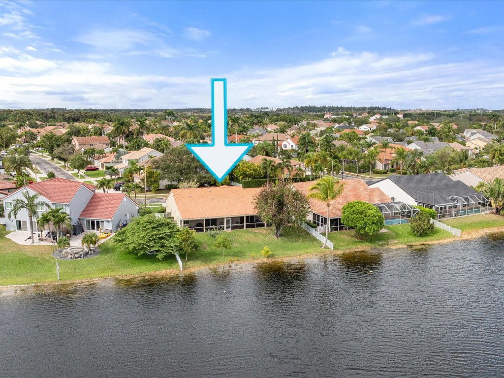 1011 NW 193rd Pembroke Pines, FL 33029