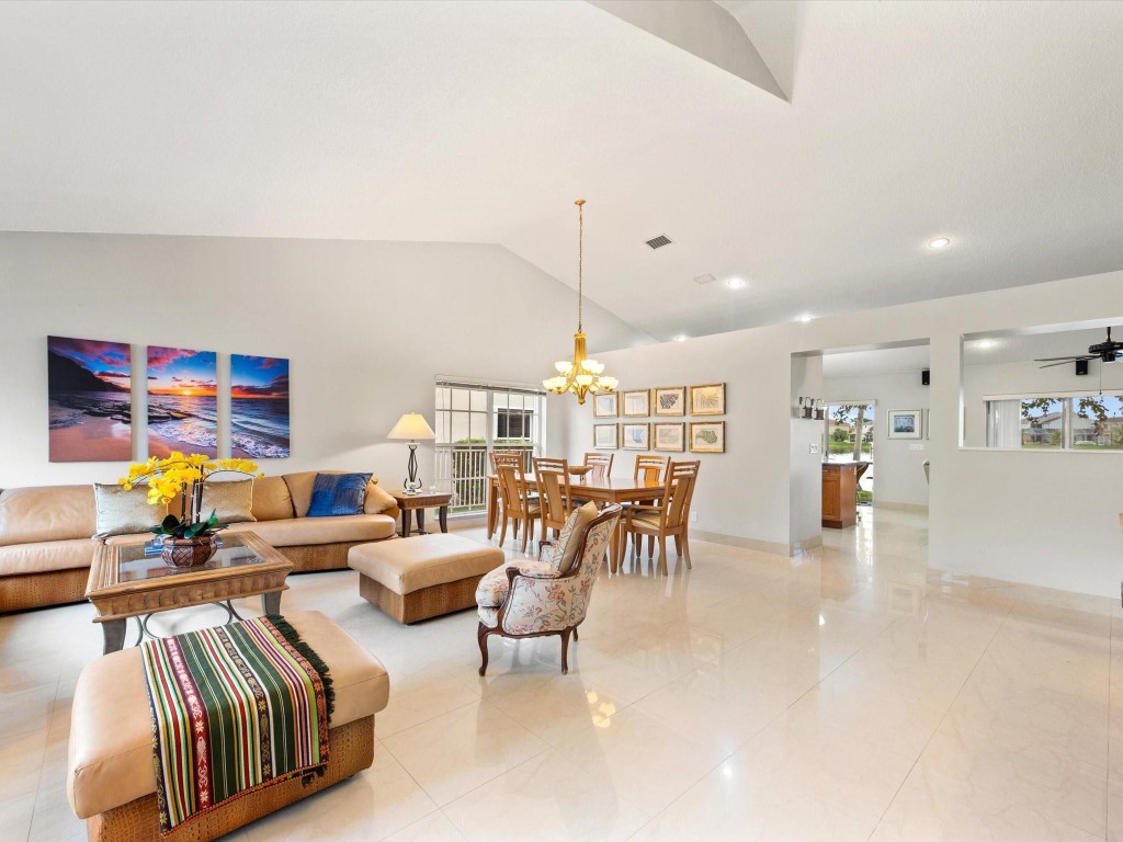 1011 NW 193rd Pembroke Pines, FL 33029