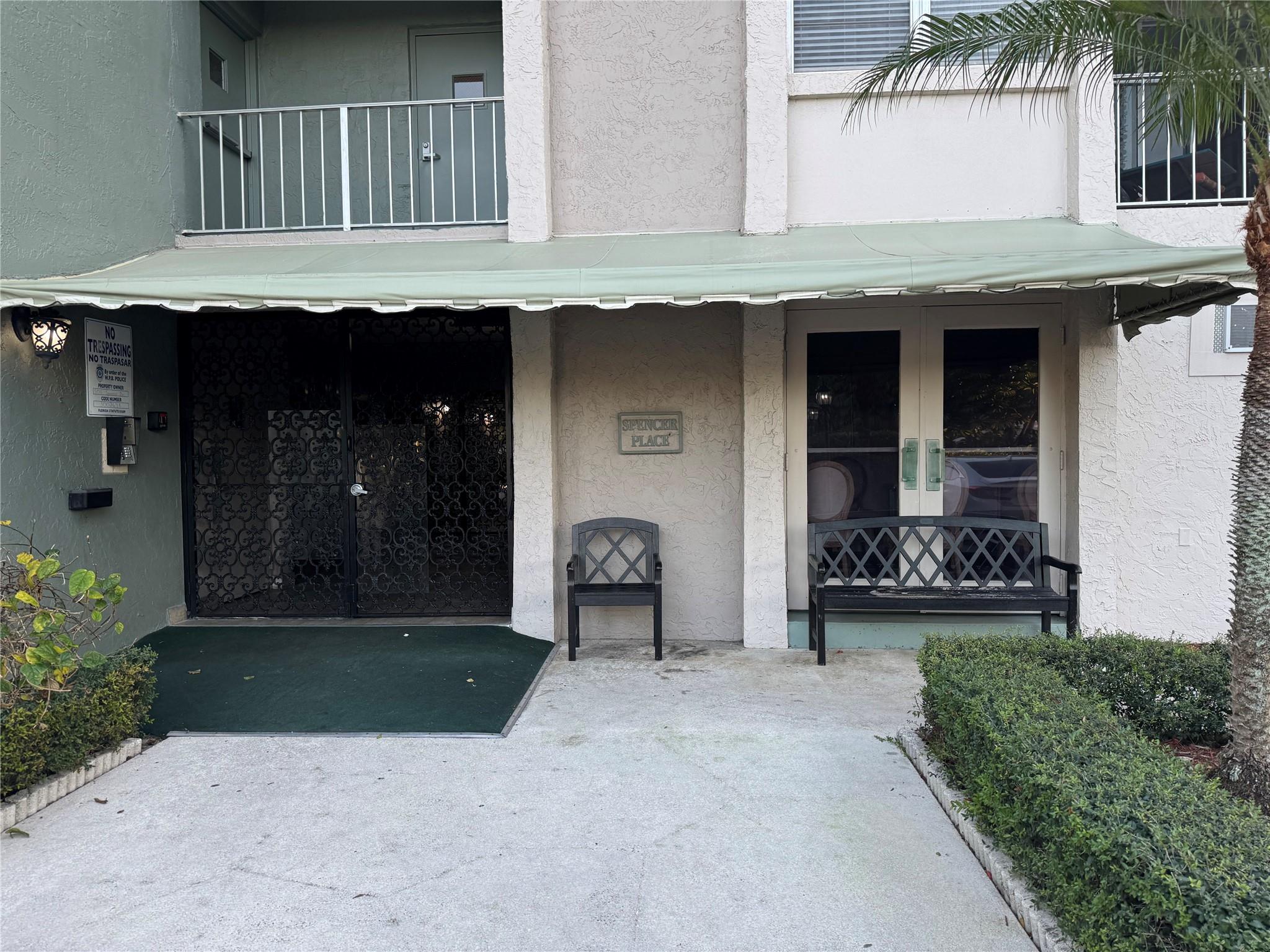505 Spencer Dr #307 West Palm Beach, FL 33409